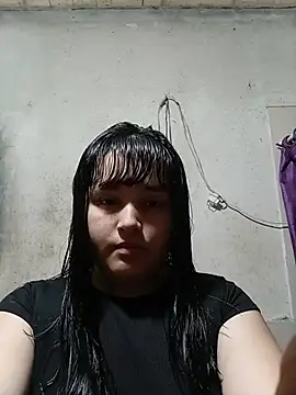 Snapshot of Luu_19 chatting on 07/29/26, 02:04 Luu 19 online show from 07/29/26, 02:04