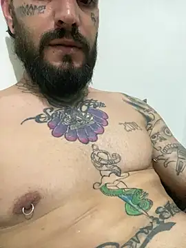 ThetheusReis online show from 07/25/26, 03:04