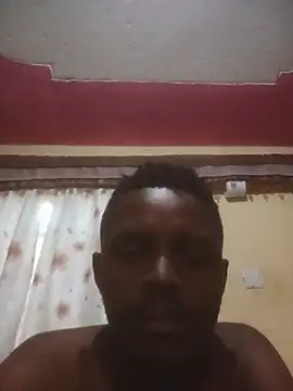 Snapshot of Toti_001 chatting on 07/17/26, 03:18 Toti 001 online show from 07/17/26, 03:18