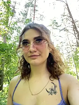 AlexandriaUrquhart online show from 07/14/26, 10:09