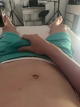 Snapshot of boyteen99 chatting on 07/21/26, 04:59 boyteen99 online show from 07/21/26, 04:59
