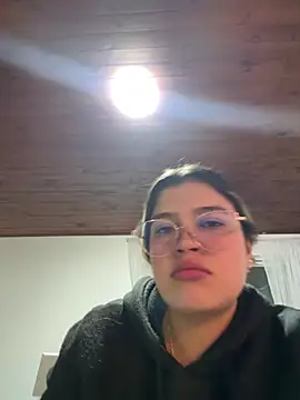 Snapshot of zakura-yun chatting on 07/23/26, 01:58 zakura-yun online show from 07/23/26, 01:58