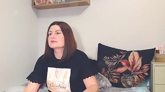 alisenties online show from 03/09/25, 04:22