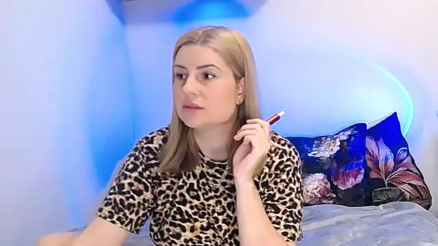 alisenties online show from 04/29/26, 03:05