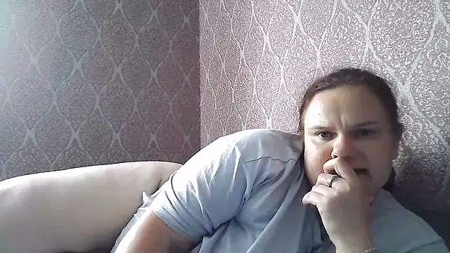 Adela Cheri online show from 07/14/26, 10:21