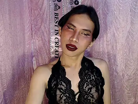 UrasianFemboy online show from 07/22/26, 03:04
