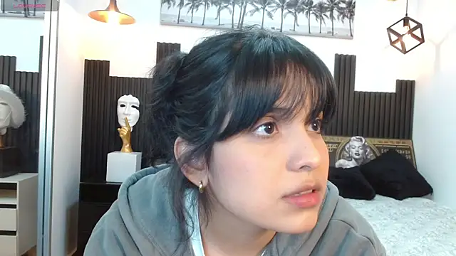 yurii petite online show from 07/15/26, 11:59