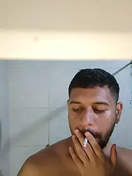 Snapshot of El-Verga-Negra chatting on 07/15/26, 02:39 El-Verga-Negra online show from 07/15/26, 02:39