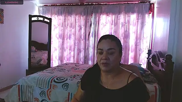 donatellarosi online show from 07/22/26, 08:33