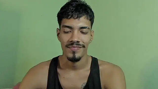Snapshot of BigArgos chatting on 08/05/26, 11:50 BigArgos online show from 08/05/26, 11:50