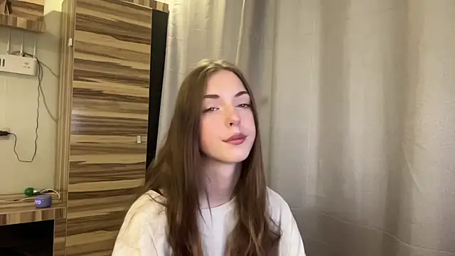 Clara kitty online show from 07/16/26, 06:30