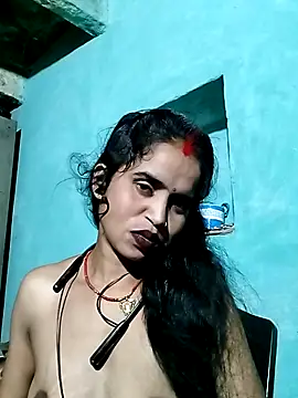 Snapshot of Simran_Love143 chatting on 07/21/26, 03:36 Simran Love143 online show from 07/21/26, 03:36