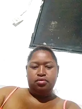 Snapshot of nailyn chatting on 08/05/26, 11:02 nailyn online show from 08/05/26, 11:02