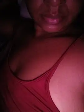 Snapshot of karolbbhot chatting on 07/17/26, 03:24 karolbbhot online show from 07/17/26, 03:24