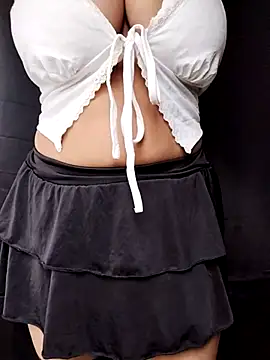 horny-sneha online show from 07/17/26, 10:55