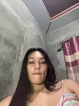 Snapshot of prettysexylicious chatting on 07/18/26, 10:35 prettysexylicious online show from 07/18/26, 10:35