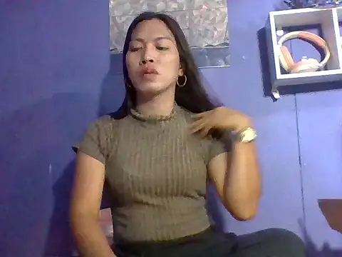 Mia eyh online show from 07/20/26, 05:11