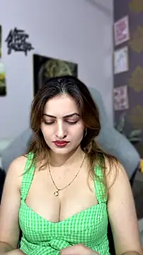 Snapshot of oopsiechoudhary chatting on 07/20/26, 04:09 oopsiechoudhary online show from 07/20/26, 04:09