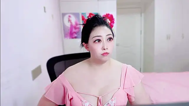 Lili-baby online show from 07/24/26, 06:55