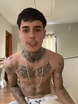 dylan wolf online show from 07/21/26, 04:09