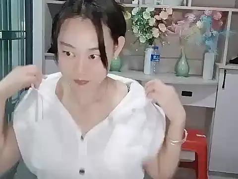 XIAxia00001 online show from 07/21/26, 01:13