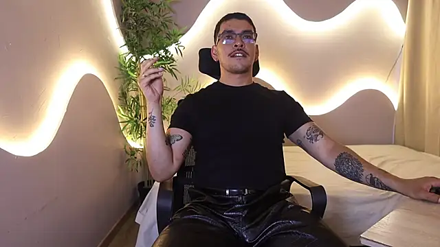 xdaniruiz online show from 07/28/26, 12:34