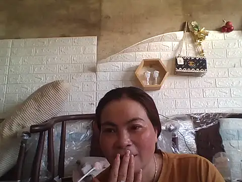 Link-lovely online show from 07/24/26, 06:22