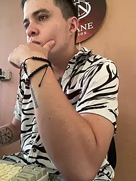Snapshot of Dante_sterling2 chatting on 07/29/26, 07:12 Dante sterling2 online show from 07/29/26, 07:12