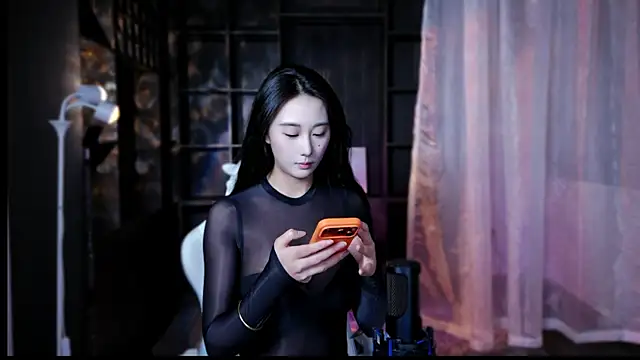 Snapshot of Lucky__Yuner chatting on 07/27/26, 08:43 Lucky Yuner online show from 07/27/26, 08:43