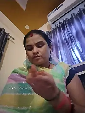 Snapshot of Srishty_2001 chatting on 07/25/26, 12:14 Srishty 2001 online show from 07/25/26, 12:14