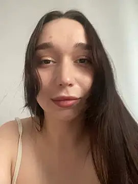 Katerina Walker  online show from 07/31/26, 10:25