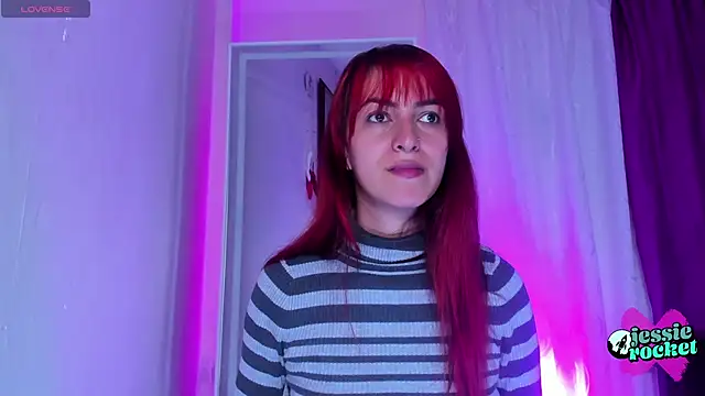 Snapshot of jessierocketx chatting on 10/23/25, 02:38 jessierocketx online show from 10/23/25, 02:38