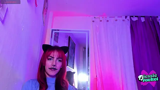 Snapshot of jessierocketx chatting on 10/29/25, 09:49 jessierocketx online show from 10/29/25, 09:49