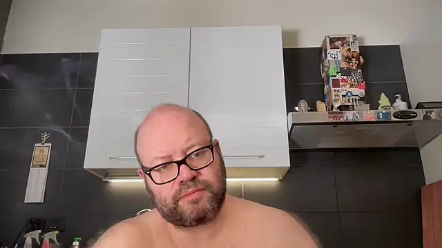 theitalianbear online show from 06/15/26, 07:54