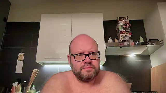 theitalianbear online show from 06/16/26, 01:52