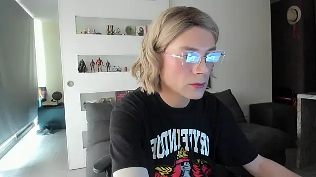 Lizzy ts online show from 07/25/26, 06:38