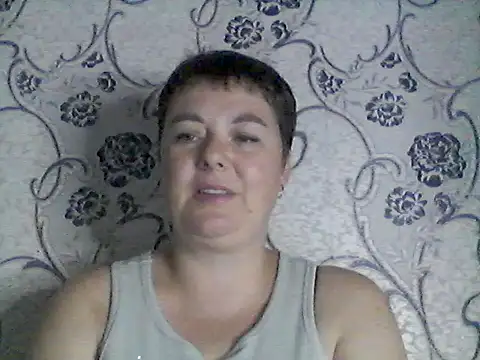 Snapshot of CherryLove7777 chatting on 07/28/26, 08:52 CherryLove7777 online show from 07/28/26, 08:52