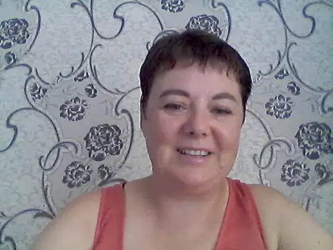 Snapshot of CherryLove7777 chatting on 08/02/26, 08:02 CherryLove7777 online show from 08/02/26, 08:02
