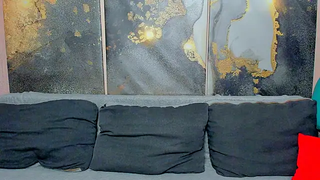 Stuning  Lily online show from 05/12/26, 06:43