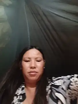 Snapshot of Malysa-xx chatting on 07/28/26, 03:21 Malysa-xx online show from 07/28/26, 03:21