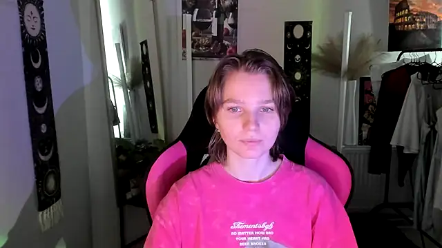 VivienneNoirr online show from 07/31/26, 08:03
