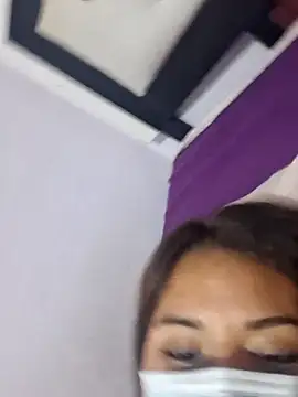 leslyprinces9 online show from 07/27/26, 07:04