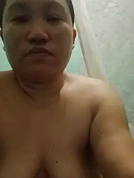Snapshot of xxhotty_babexx chatting on 08/06/26, 12:56 xxhotty babexx online show from 08/06/26, 12:56