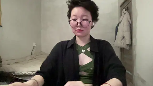 warmdew online show from 07/29/26, 10:35