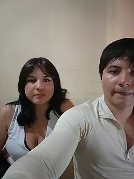 Snapshot of Amysex_couple chatting on 07/30/26, 05:12 Amysex couple online show from 07/30/26, 05:12