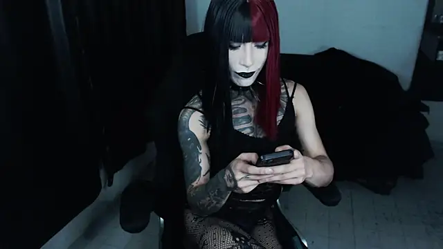 april simons2 online show from 05/08/26, 01:11