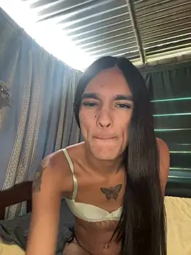 Snapshot of SofiaaLuxx chatting on 08/01/26, 05:12 SofiaaLuxx online show from 08/01/26, 05:12