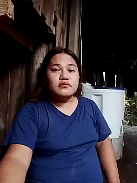 Snapshot of Andrea0414 chatting on 12/24/24, 12:11 Andrea0414 online show from 12/24/24, 12:11