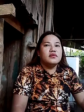 Snapshot of Andrea0414 chatting on 01/08/25, 11:09 Andrea0414 online show from 01/08/25, 11:09