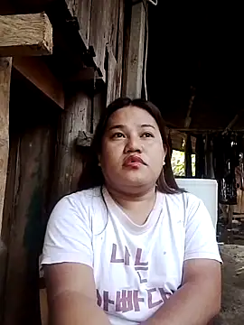 Snapshot of Andrea0414 chatting on 03/14/25, 11:22 Andrea0414 online show from 03/14/25, 11:22